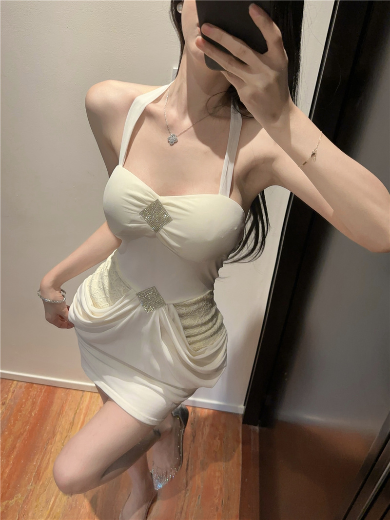 Elegant Strapless Halter Bodycon Dress for Women Summer Lace Panel Waist-Cinching