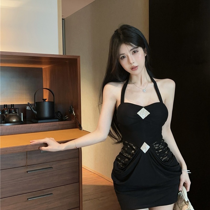 Elegant Strapless Halter Bodycon Dress for Women Summer Lace Panel Waist-Cinching - Image 5