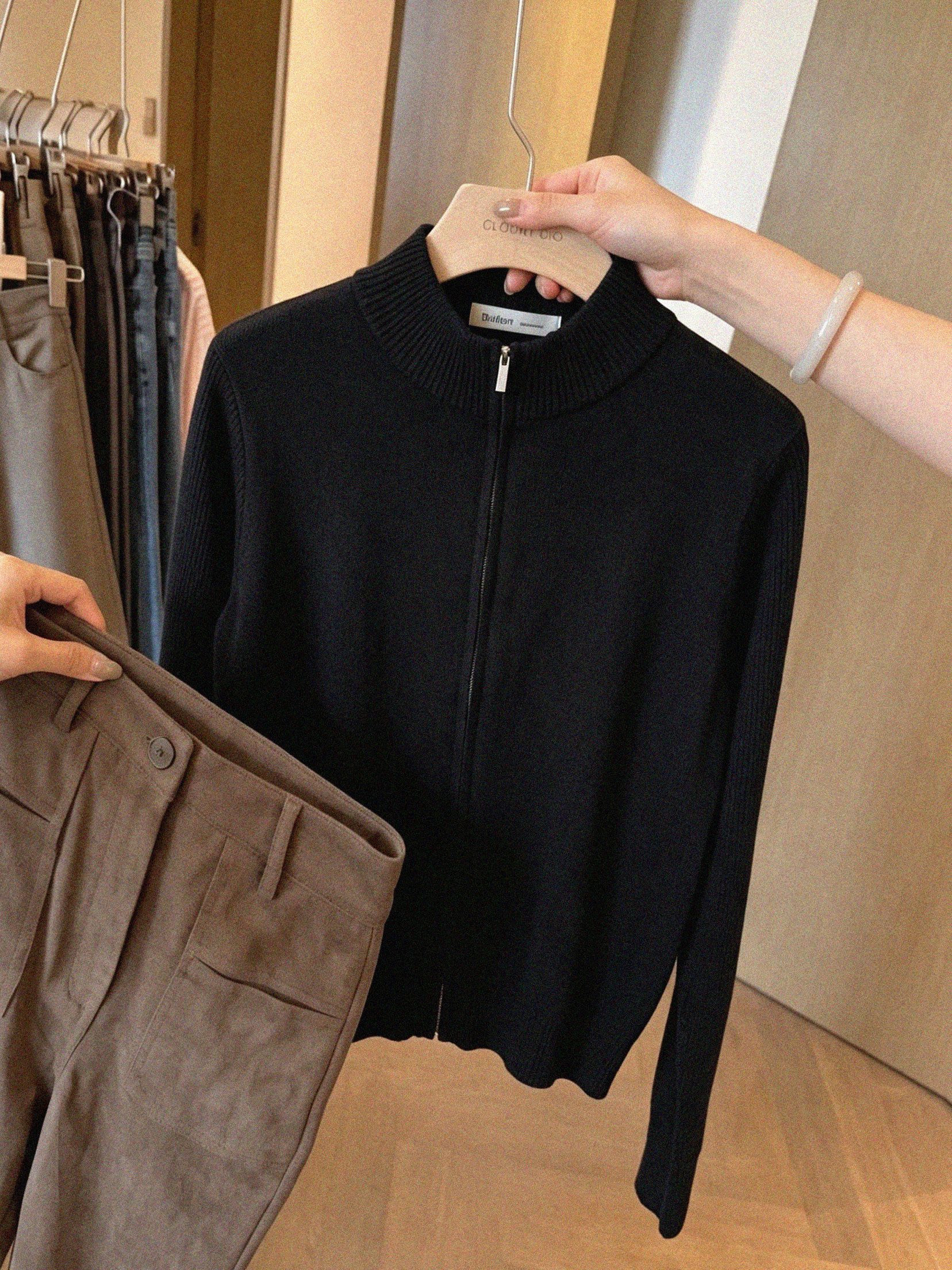 Women's Solid Knit Cardigan Zip-Up Sweater Top