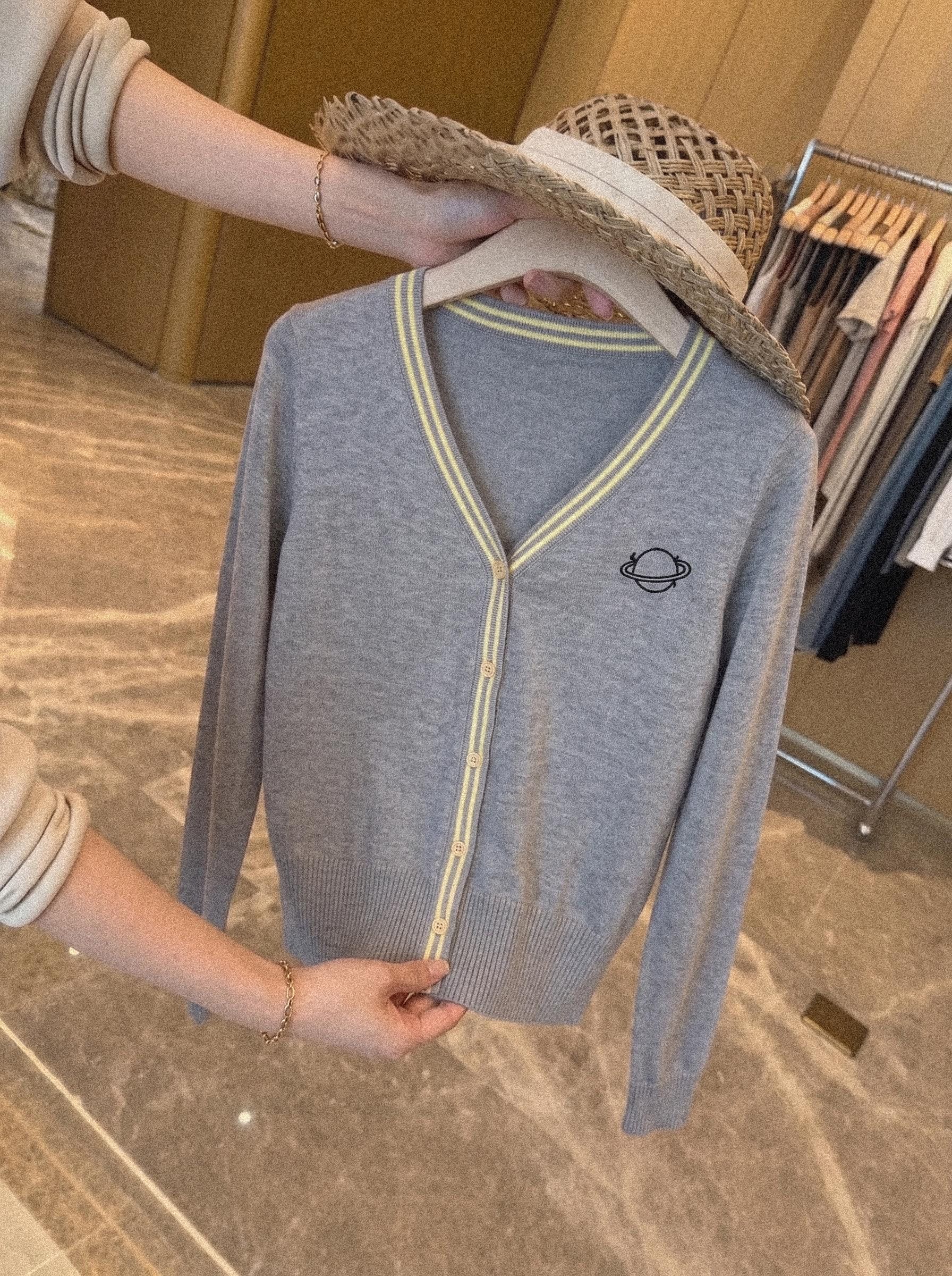 Gray Contrast Trim Knit Cardigan Women 2026 Summer Lightweight Sweater Jacket - Image 3