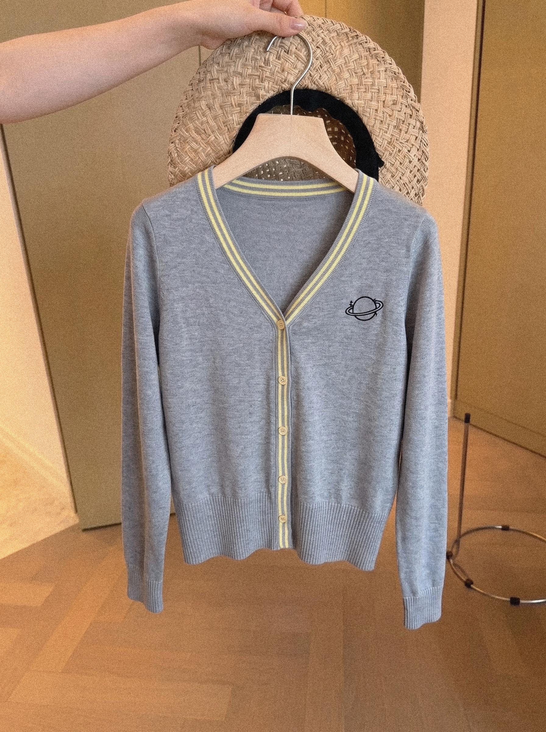 Gray Contrast Trim Knit Cardigan Women 2026 Summer Lightweight Sweater Jacket - Image 2
