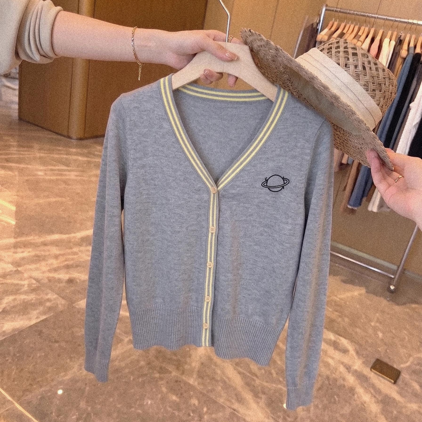 Gray Contrast Trim Knit Cardigan Women 2026 Summer Lightweight Sweater Jacket - Image 5