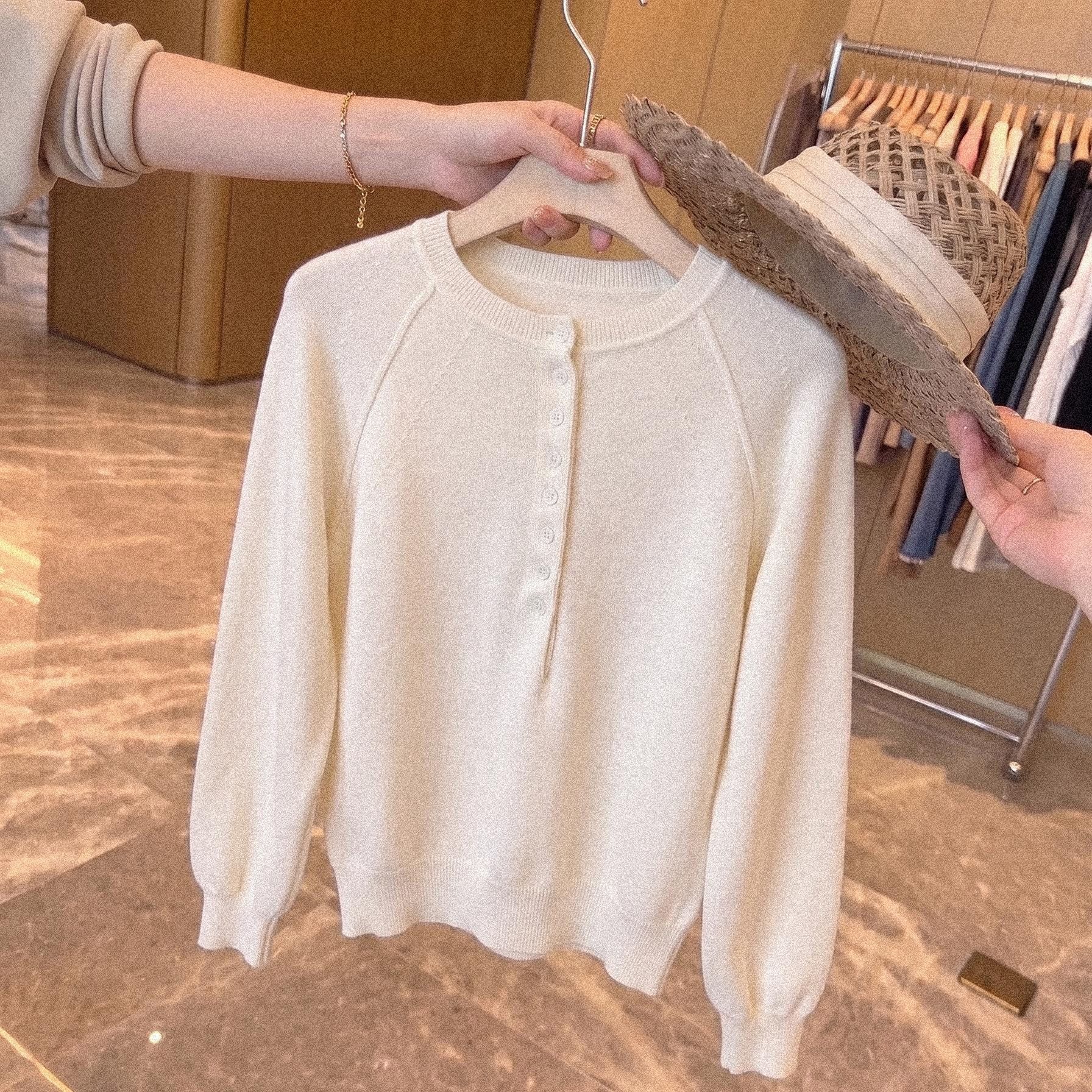 Women's Casual Knit Half-Open Collar Top in Off-White - Image 5