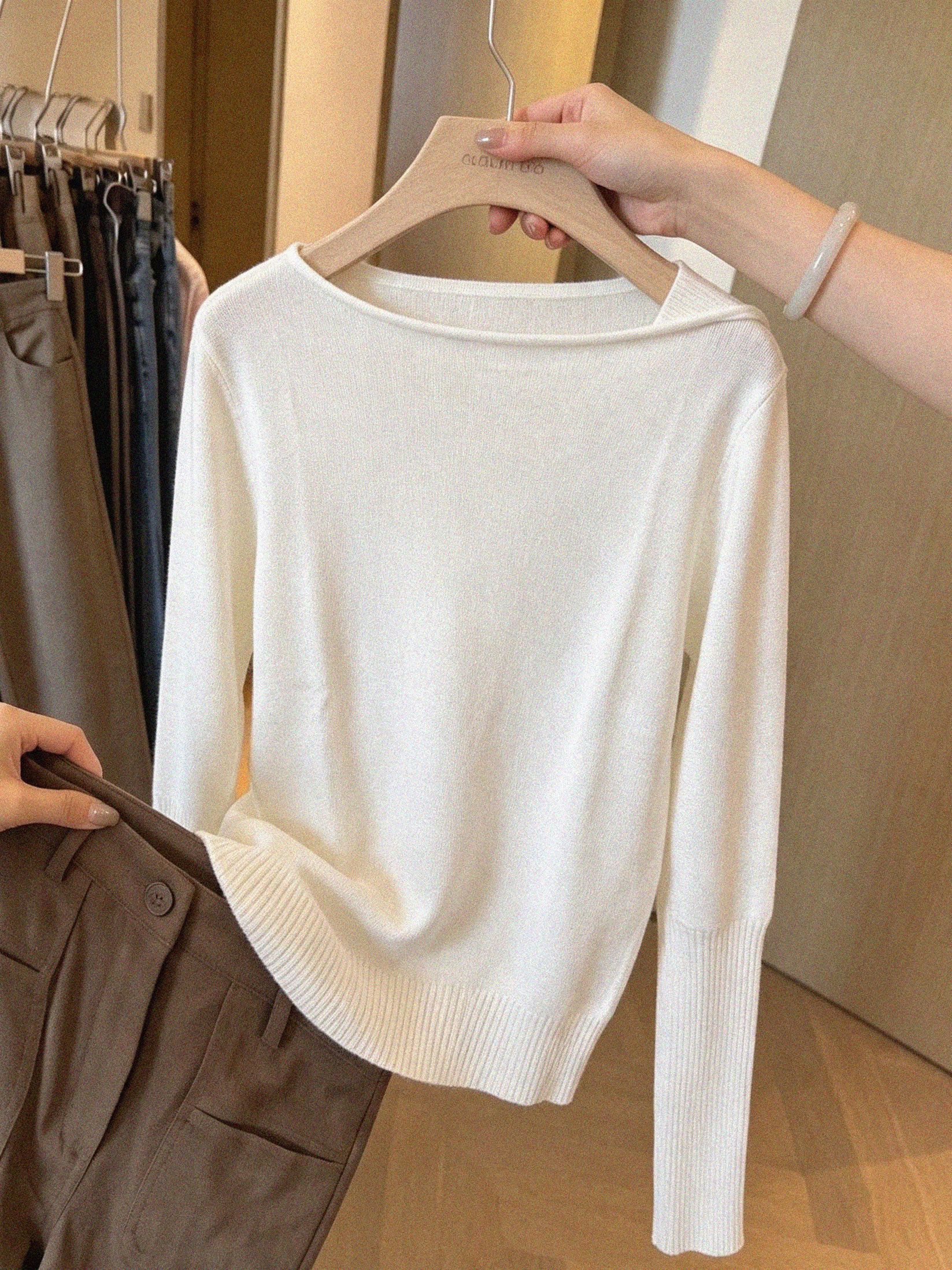 Women's One Size Off Shoulder Knit Sweater Top in White - Image 4